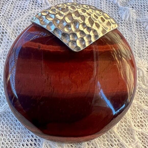 Vintage Whitney Kelly Large Red Tiger Eye & Sterling Pendant Necklace - Picture 12 of 14